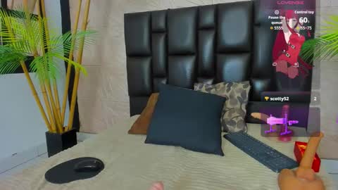 karlarusso online show from 30, 9, 2025