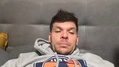 Snapshot of karlflum88 chatting on 30, 12, 2024 Loverboy95 online show from 30, 12, 2024