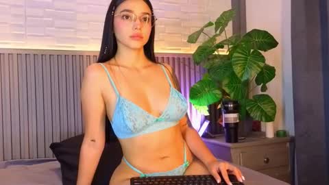 Karli online show from 28, 11, 2025