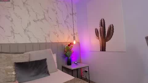 karlla_brown online show from 19, 3, 2026