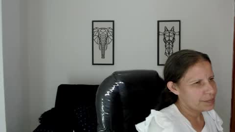 Snapshot of karlye_hot chatting on 21, 12, 2024 KARLYE online show from 21, 12, 2024