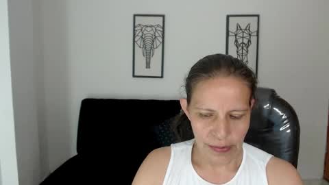 Snapshot of karlye_hot chatting on 18, 1, 2025 KARLYE online show from 18, 1, 2025