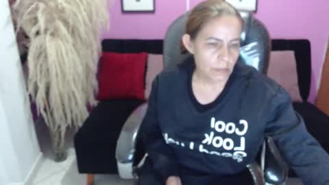 Snapshot of karlye_hot chatting on 20, 9, 2025 KARLYE online show from 20, 9, 2025