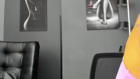   online show from 5, 3, 2026