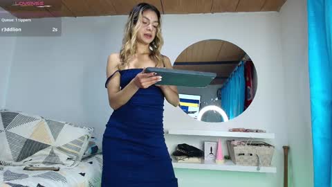 karol_goode online show from 5, 12, 2024