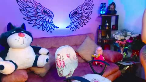 Karol Kenedy online show from 17, 5, 2026