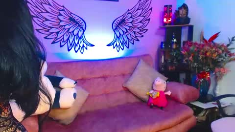 Karol Kenedy online show from 6, 6, 2026