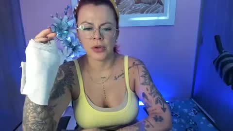 kAROL MILF   online show from 26, 1, 2025