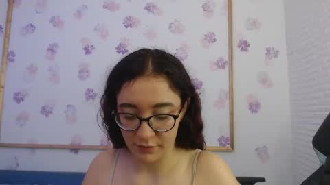 Snapshot of karol_prescot chatting on 3, 5, 2026 Karol online show from 3, 5, 2026