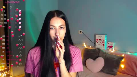 Kira online show from 25, 11, 2025