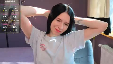 Karolina online show from 8, 5, 2026