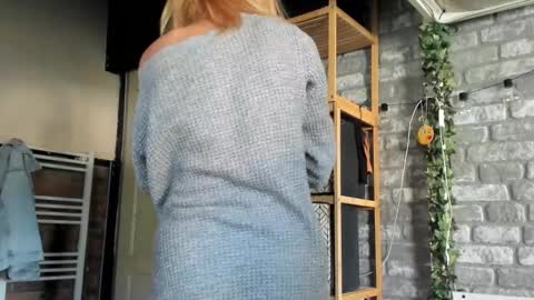 karoline121 online show from 23, 9, 2025