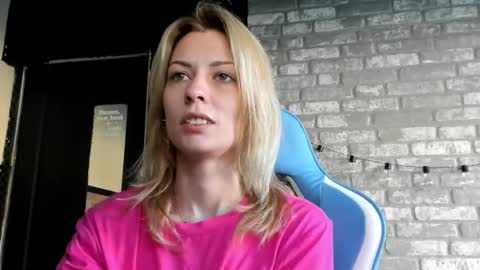 karoline121 online show from 13, 11, 2025