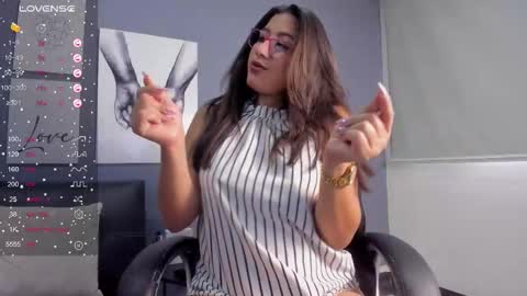 Karoline  online show from 15, 9, 2025