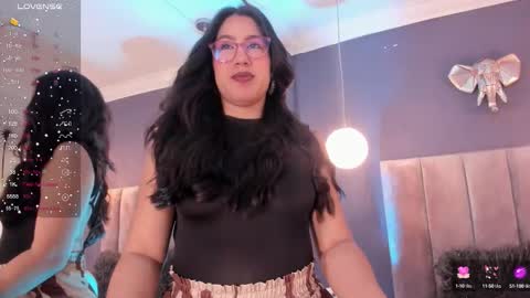 Karoline  online show from 29, 9, 2025