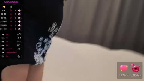 Karoline online show from 6, 12, 2024