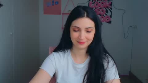 Karyna online show from 8, 4, 2026