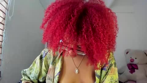 Snapshot of kasielopez chatting on 2, 2, 2025 Kasie lopez online show from 2, 2, 2025