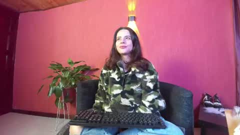 Snapshot of kassandra_james chatting on 15, 7, 2026 kassandra james online show from 15, 7, 2026