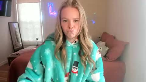 Snapshot of kassykitty29 chatting on 1, 12, 2024 Kitty Kat online show from 1, 12, 2024