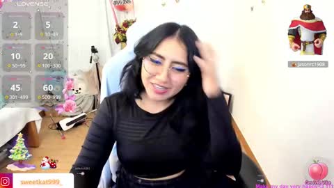 Snapshot of kat_ly_chan chatting on 19, 12, 2024 Kat online show from 19, 12, 2024