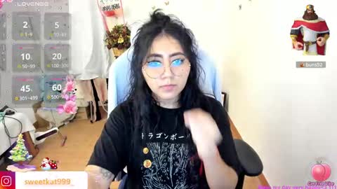 Snapshot of kat_ly_chan chatting on 22, 12, 2024 Kat online show from 22, 12, 2024