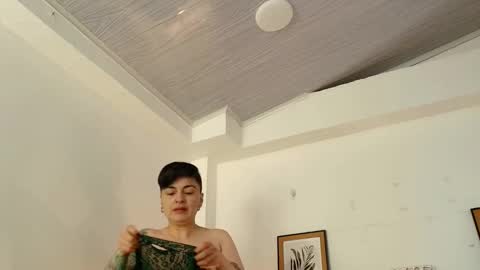 kat paradisse online show from 7, 2, 2026