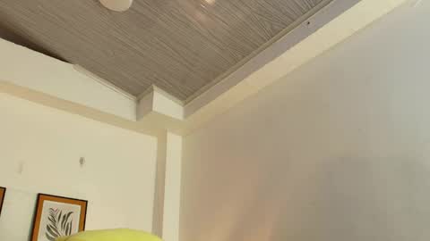 kat paradisse online show from 11, 4, 2026