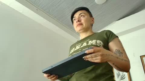 Snapshot of kat_paradisse chatting on 7, 7, 2026 kat paradisse online show from 7, 7, 2026