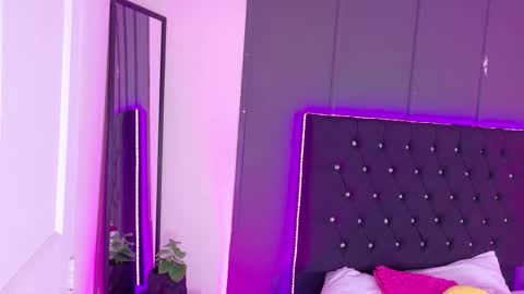 kataaleya__12 online show from 26, 11, 2025