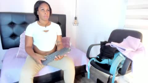 Snapshot of katalella___murillo chatting on 29, 5, 2026 katalella online show from 29, 5, 2026