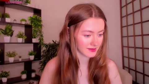 Snapshot of kate_cuddle chatting on 28, 11, 2025 Kate online show from 28, 11, 2025