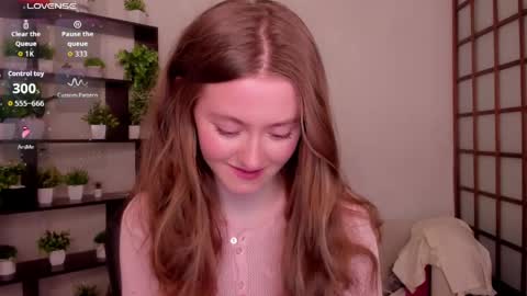 Snapshot of kate_cuddle chatting on 21, 4, 2026 Kate online show from 21, 4, 2026