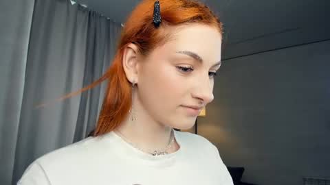 Snapshot of kate_len chatting on 16, 7, 2026 Katelen online show from 16, 7, 2026