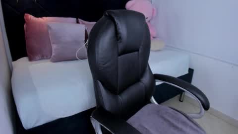 Snapshot of kate_lua chatting on 25, 2, 2026 kate lua online show from 25, 2, 2026