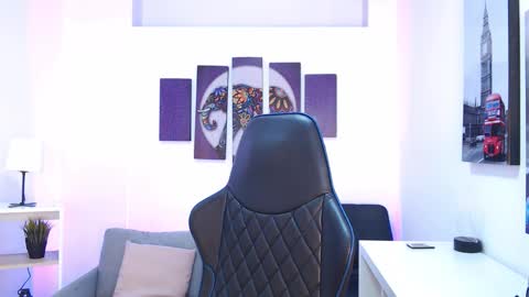 Kate  online show from 4, 11, 2025