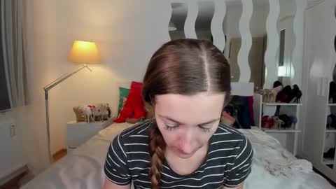 Snapshot of kate_redgar chatting on 23, 2, 2025 kate_redgar online show from 23, 2, 2025