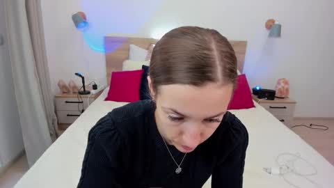 Snapshot of kate_redgar chatting on 30, 9, 2025 kate_redgar online show from 30, 9, 2025