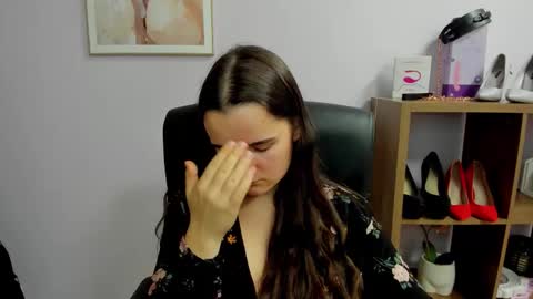 Kate  online show from 9, 11, 2025