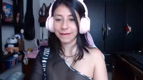 Snapshot of kateeen18 chatting on 27, 11, 2025 Kateeen18 online show from 27, 11, 2025