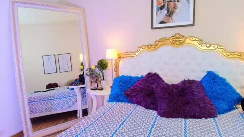 Snapshot of kateemartinez chatting on 26, 11, 2025 katee Martinez online show from 26, 11, 2025