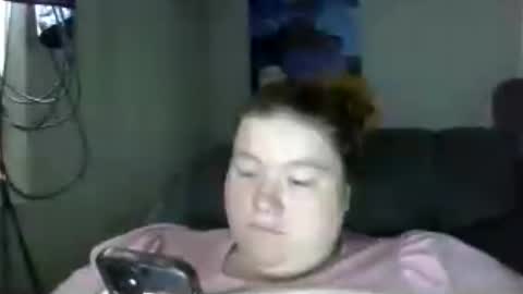 Snapshot of katelyn_baby02 chatting on 14, 7, 2026 katelyn_baby02 online show from 14, 7, 2026