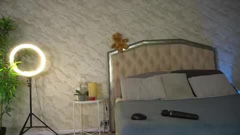 Snapshot of katelynsparks chatting on 15, 5, 2026 Kate online show from 15, 5, 2026