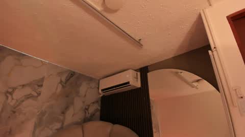 Im Katherine but call me Kate  online show from 19, 4, 2026