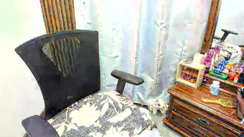 Snapshot of katerinamilf_ chatting on 9, 6, 2026 kata online show from 9, 6, 2026
