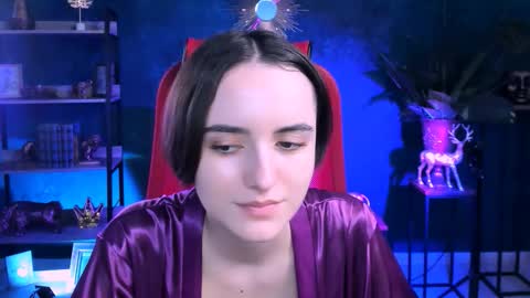 katewillows online show from 14, 1, 2026