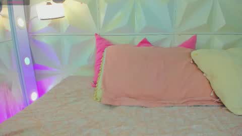 Snapshot of kathalinaxvip chatting on 27, 10, 2025 katha online show from 27, 10, 2025