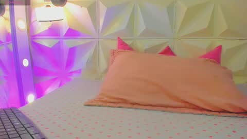 Snapshot of kathalinaxvip chatting on 28, 10, 2025 katha online show from 28, 10, 2025