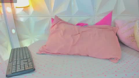 Snapshot of kathalinaxvip chatting on 1, 11, 2025 katha online show from 1, 11, 2025