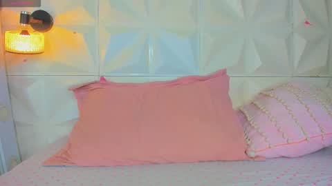 Snapshot of kathalinaxvip chatting on 11, 11, 2025 katha online show from 11, 11, 2025